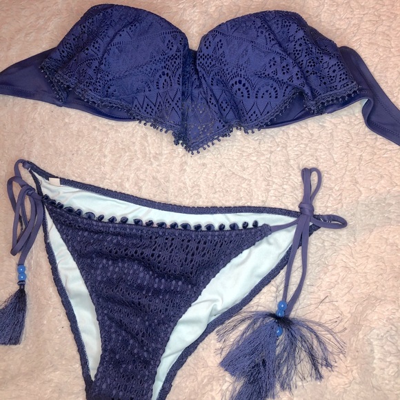 Victoria Secret strapless flounce bikini 34B/M - Picture 2 of 6